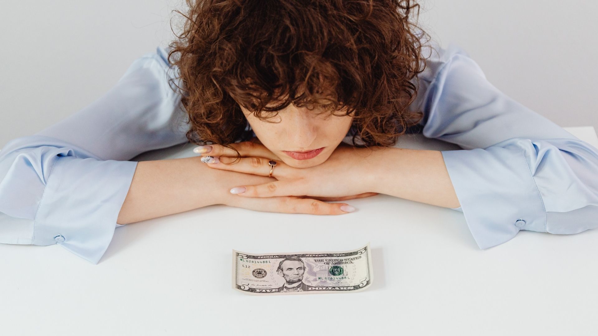 How-to-Guide: Managing Financial Stress 